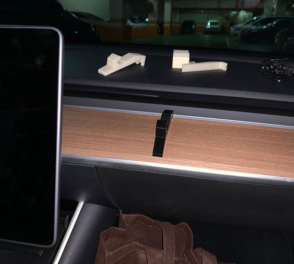 Tesla - crochet pour siège passager (Modèle 3 et Modèle Y)